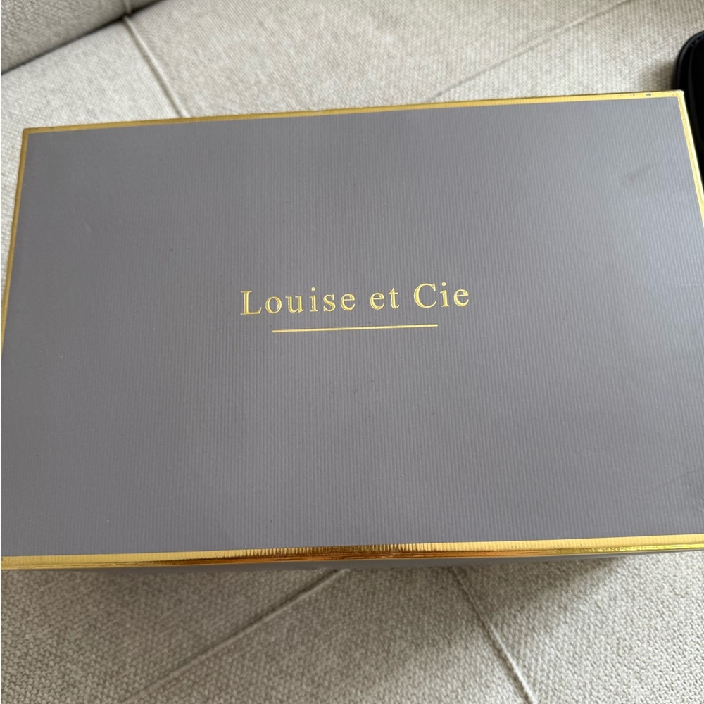 Louise et Cie Black Patent Leather Oxfords - Picture 5 of 7